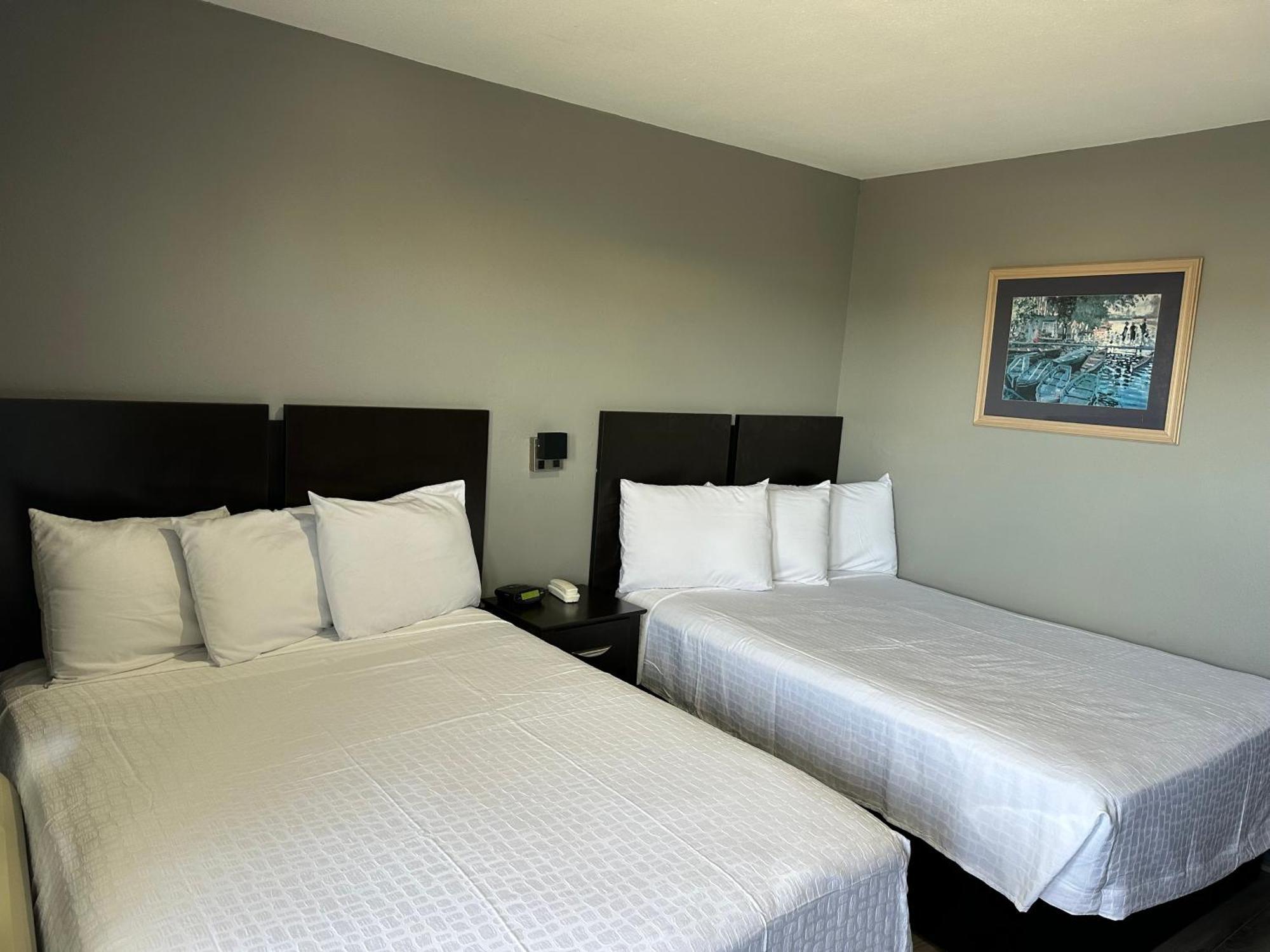 Americas Best Value Inn And Suites Groves Luaran gambar