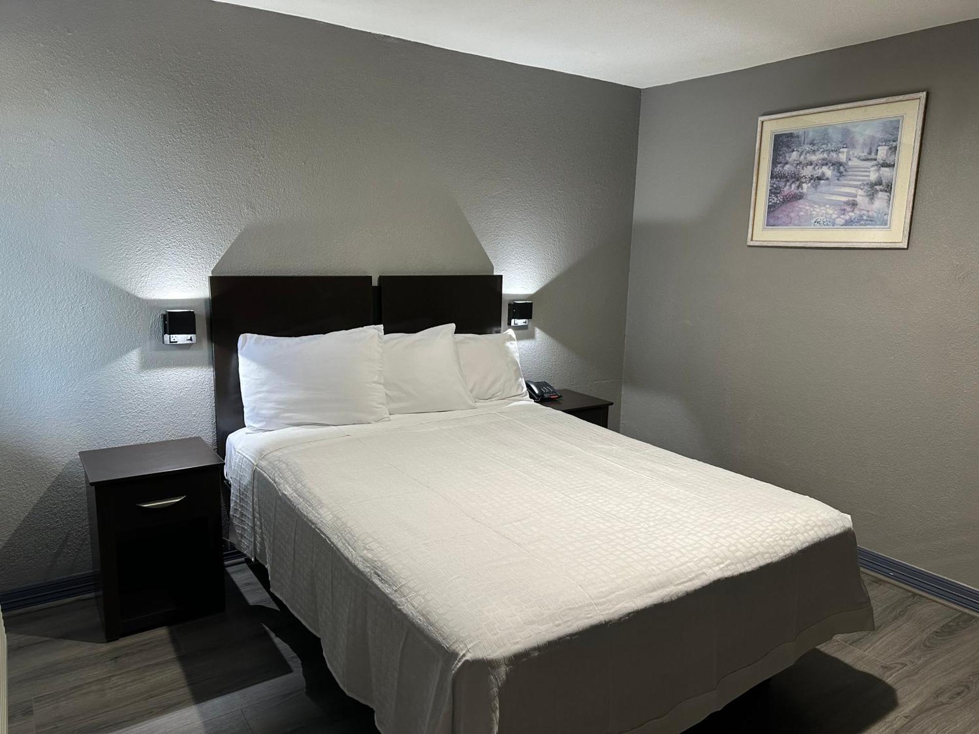 Americas Best Value Inn And Suites Groves Luaran gambar